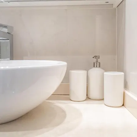 Akicity Baixa Glory *